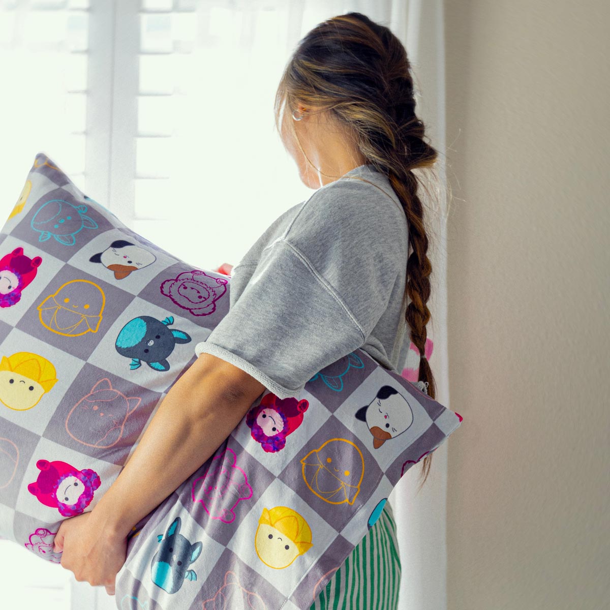 SquishPillow Bed Pillow and Pillowcase 2-Pack - Image 10